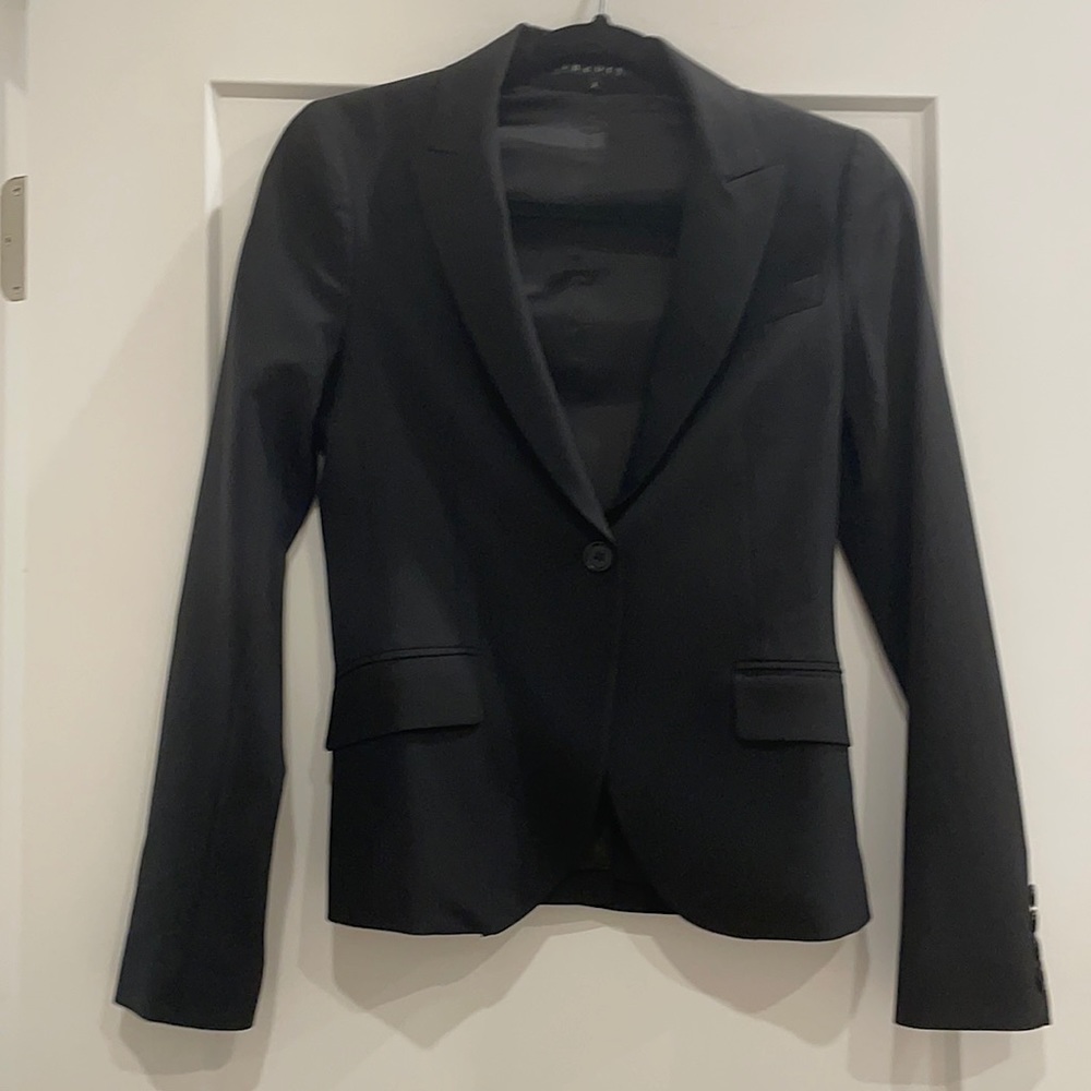 Theory blazer size 2